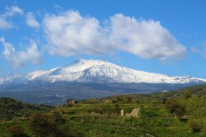 L'etna innevato