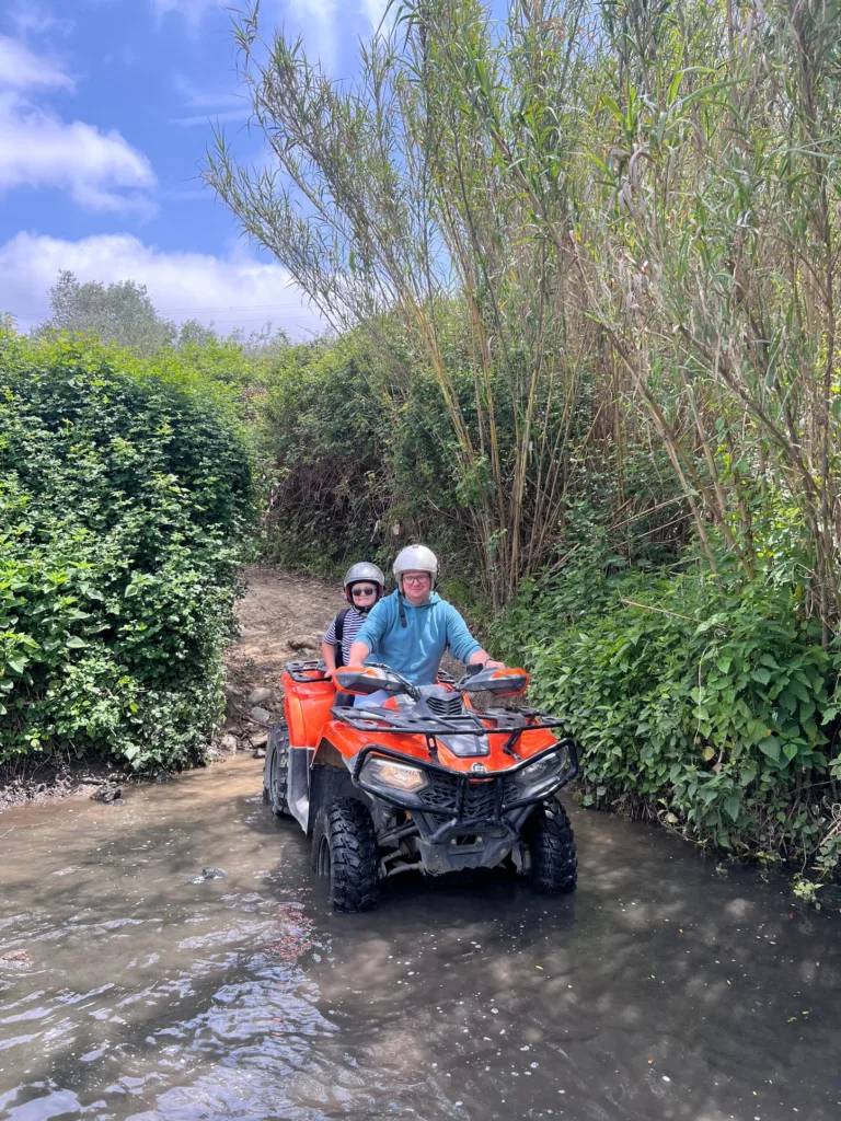 Tour in quad nella Valle dell’Alcantara di 2 ore e mezza